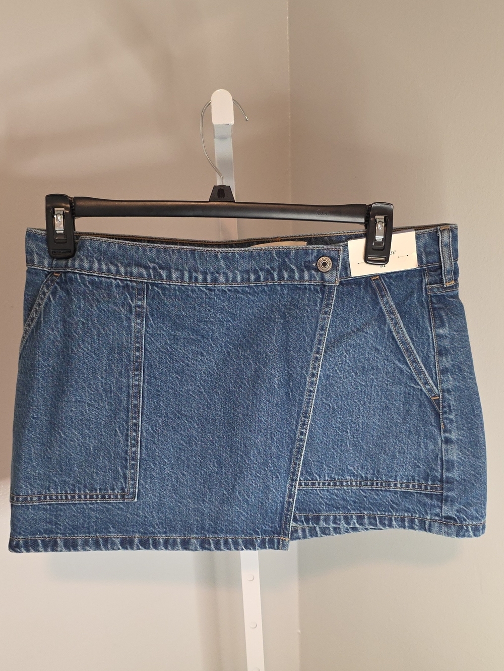 Abercrombie & Fitch Denim Midi Wrap Skirt - Blue / Size 31